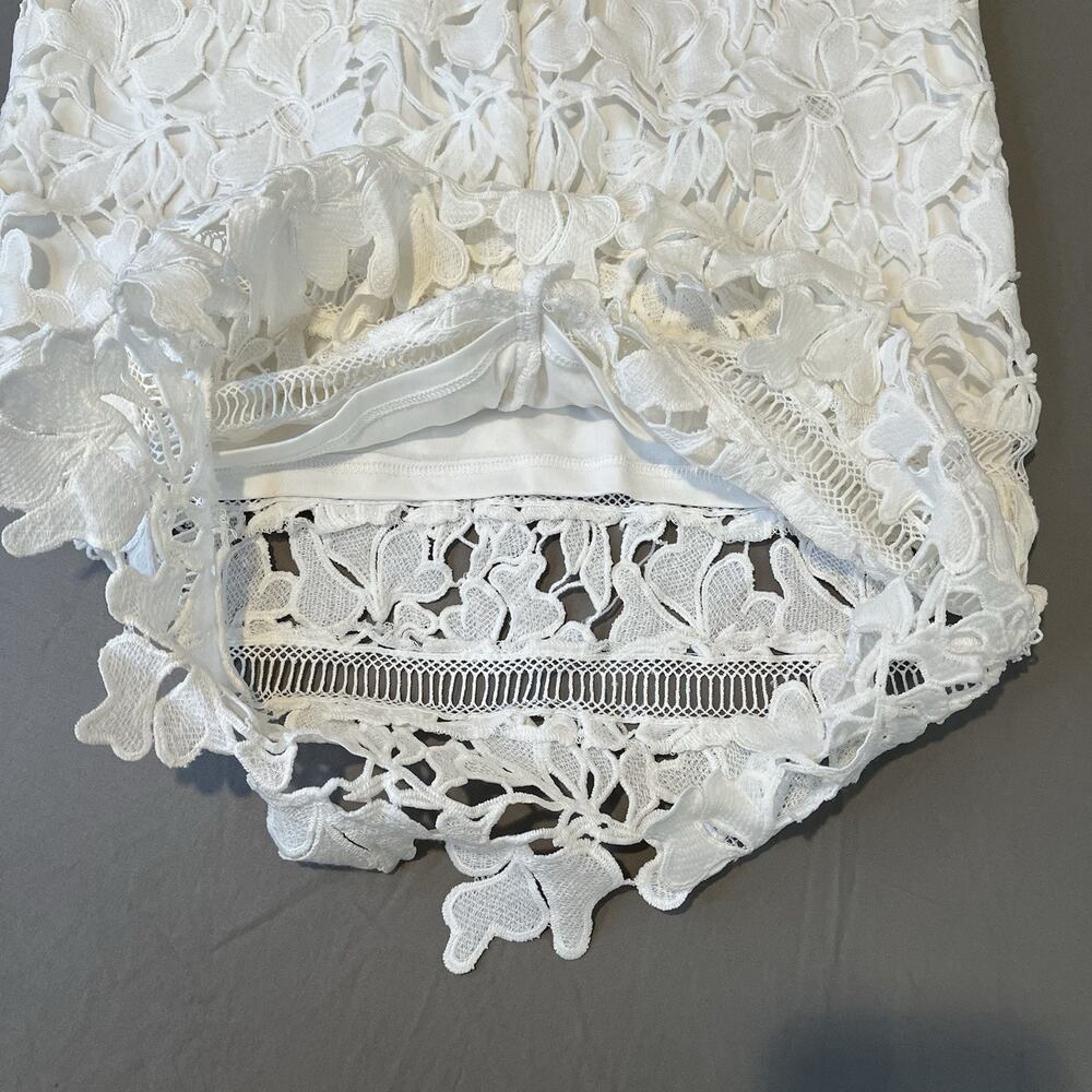 ASTR The Label V-Neck Sleeveless Bodycon White Lace Floral Dress Size small - Picture 13 of 14